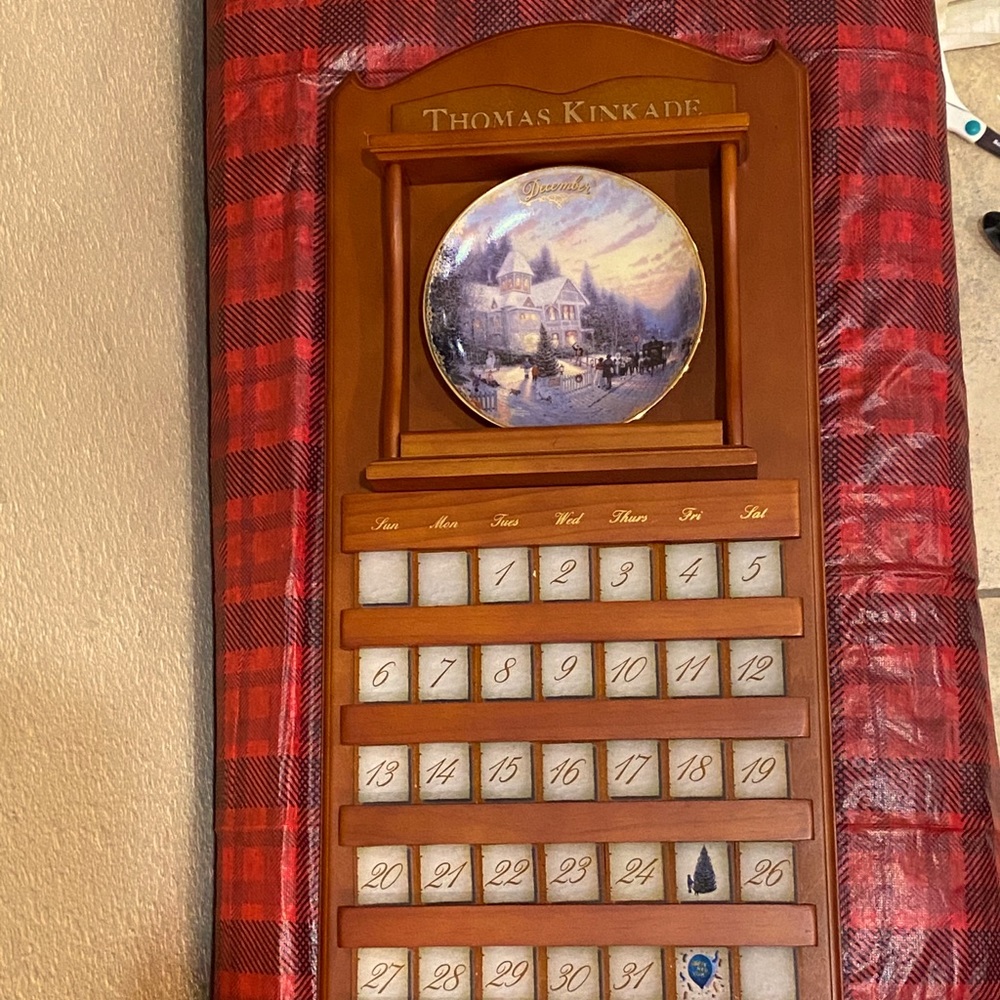 Thomas Kinkade calendar plate collection